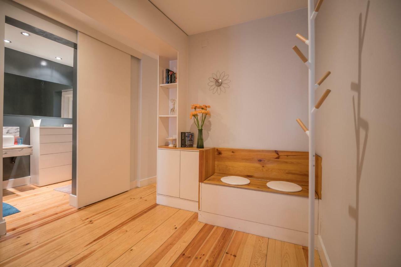 Elegant And Cozy Apartment Lisbona Esterno foto